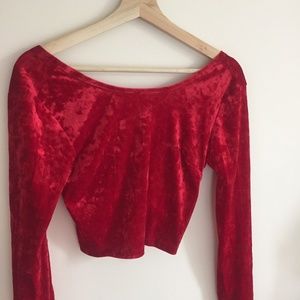 red velvet crop top long sleeve